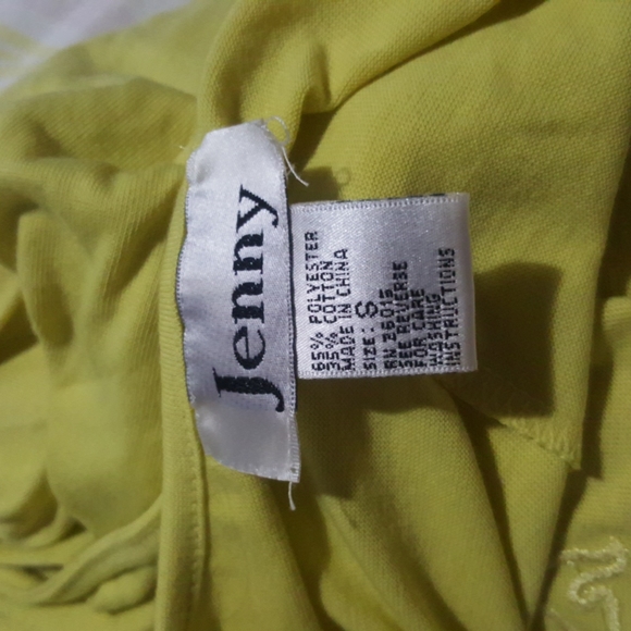 4 tops - Picture 16 of 16